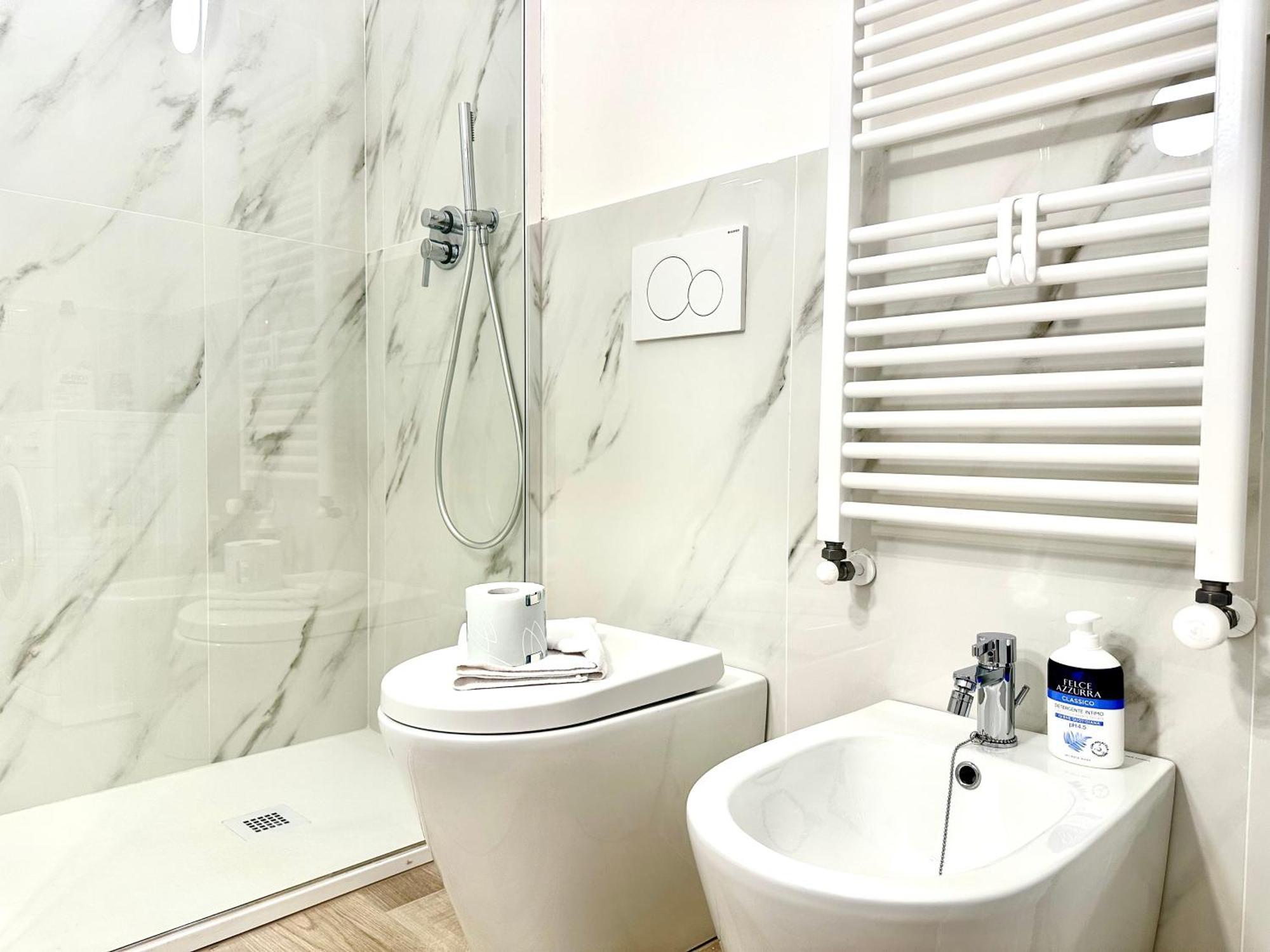 Isola - Garibaldi Lovely Apt. With Netflix And Wifi Milan Exterior photo
